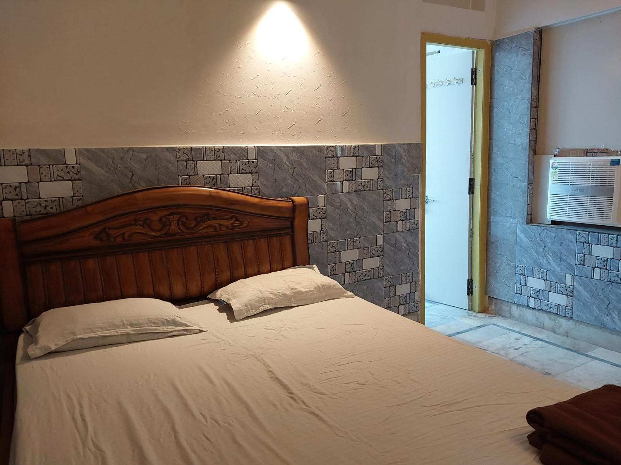 Nirman Beach Homestay Пурі Екстер'єр фото