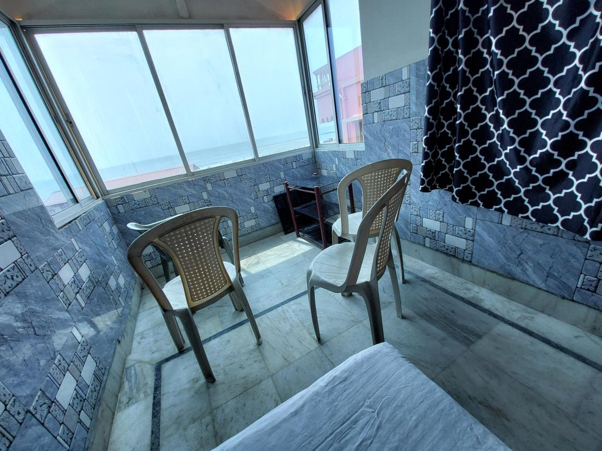 Nirman Beach Homestay Пурі Екстер'єр фото