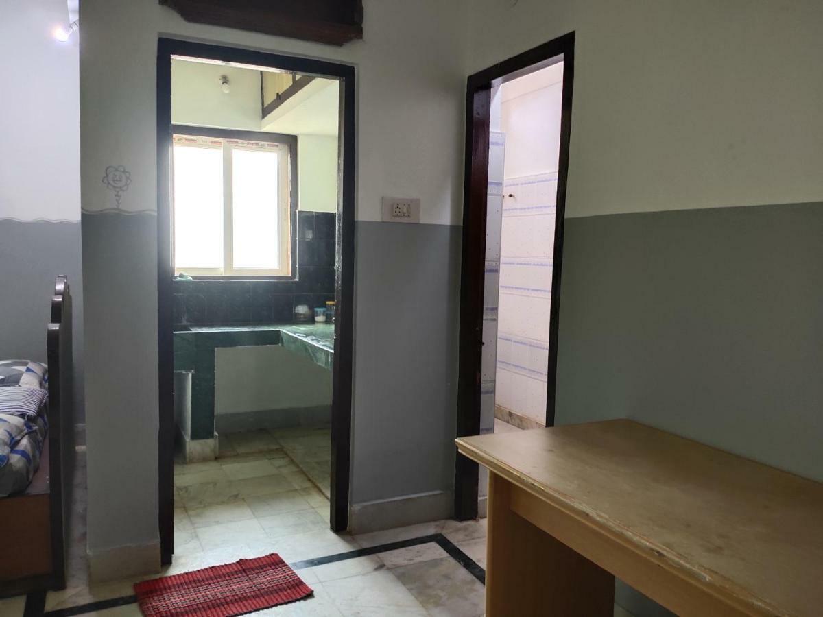 Nirman Beach Homestay Пурі Екстер'єр фото